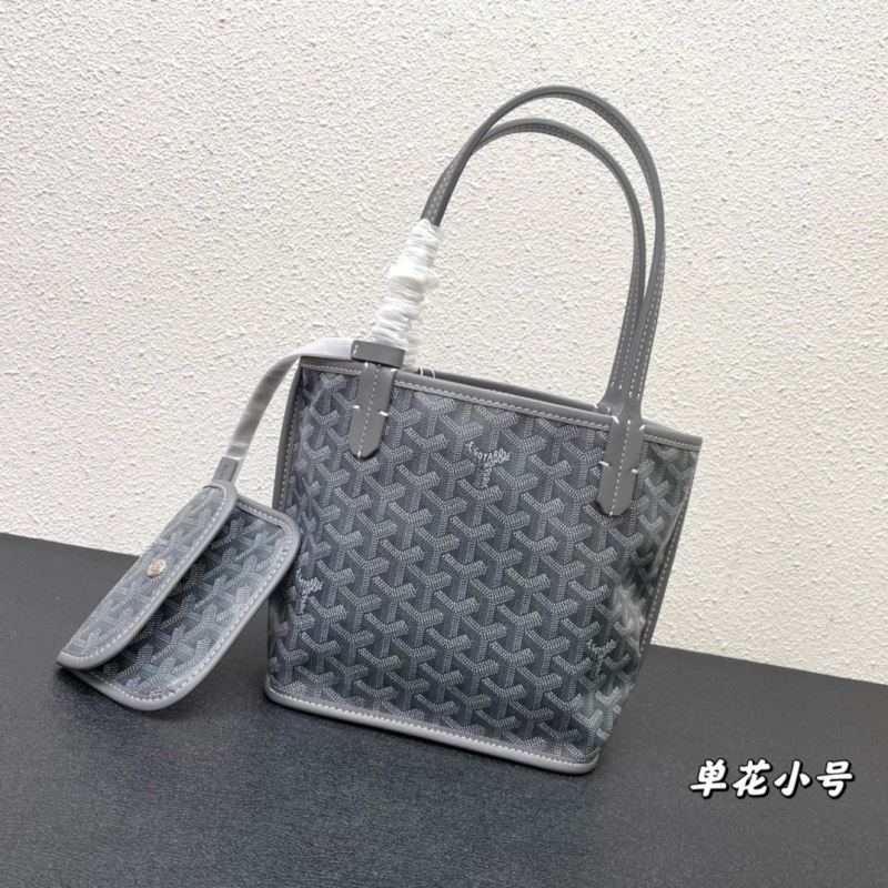 Goyard Shopping Bags